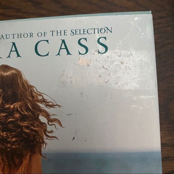 Siren book by Kiera Cass - Picture 3 of 4